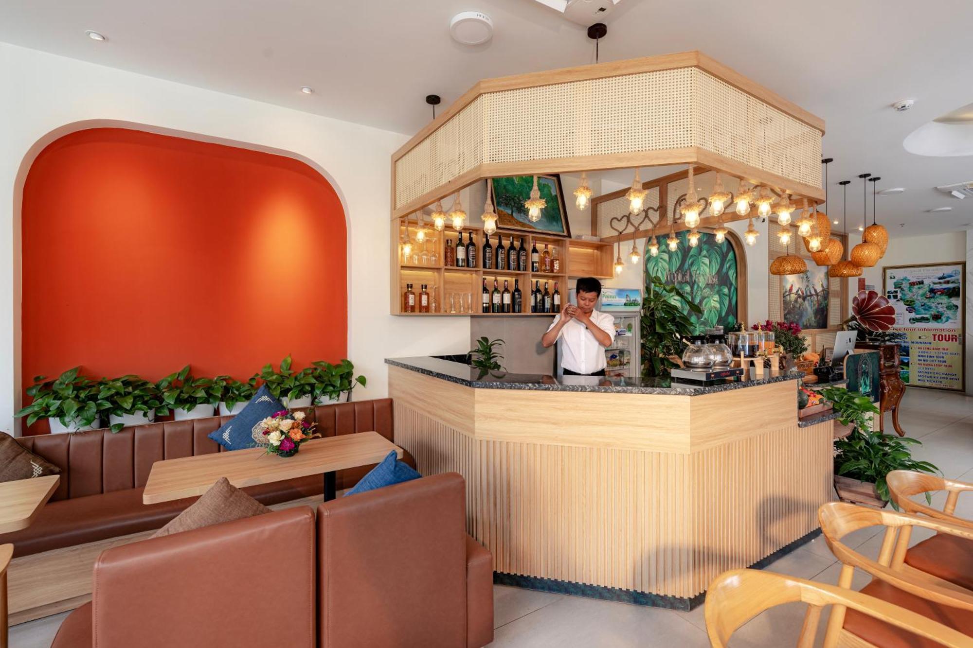Tropical Paradise Sapa Hotel & Coffee Exterior photo